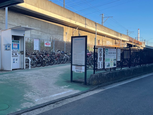 尻手駅駐輪場の画像