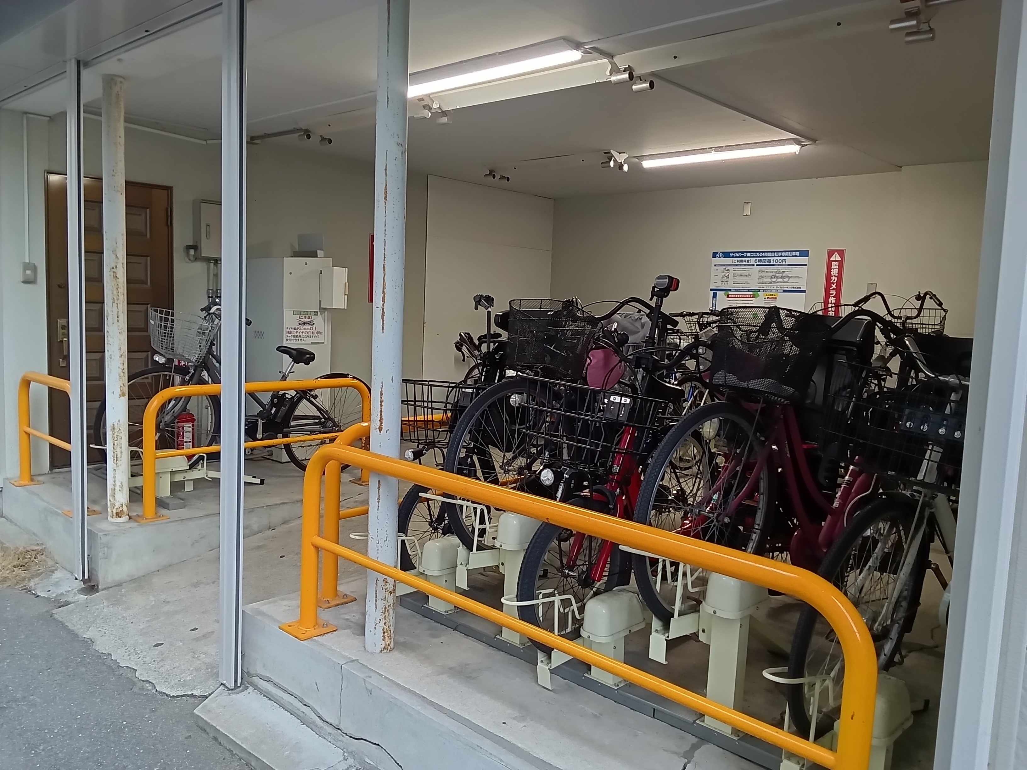 駐輪場画像